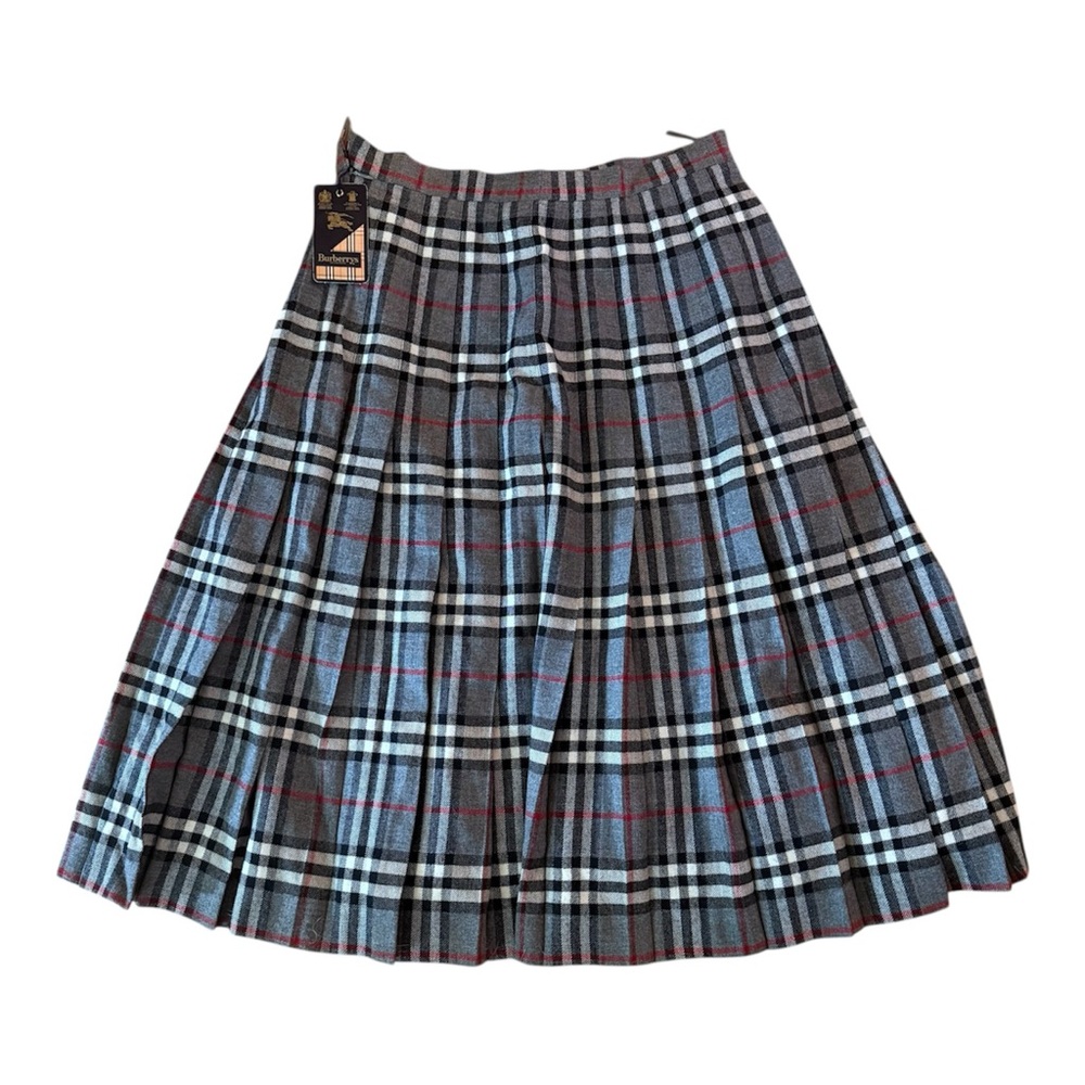 Burberry Wool Gray, White, Black Kilt / Skirt - Size: US 12L /UK 16L